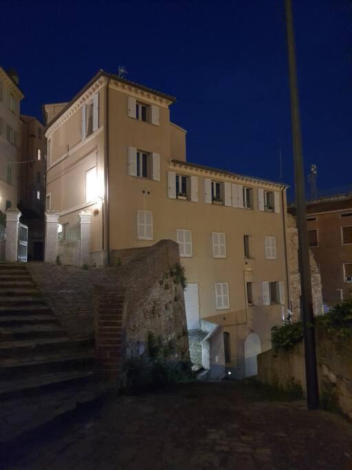 La Finestra Sul Porto Apartment Ancona Eksteriør billede