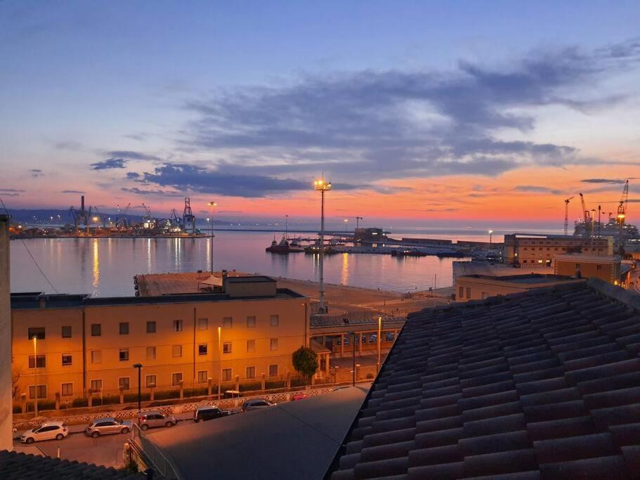La Finestra Sul Porto Apartment Ancona Eksteriør billede